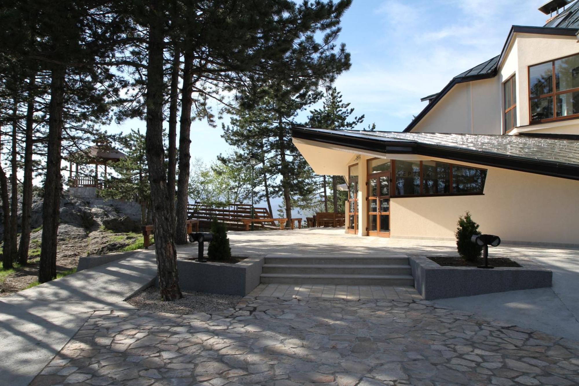 Hotel Trebjesa Niksic Exterior photo